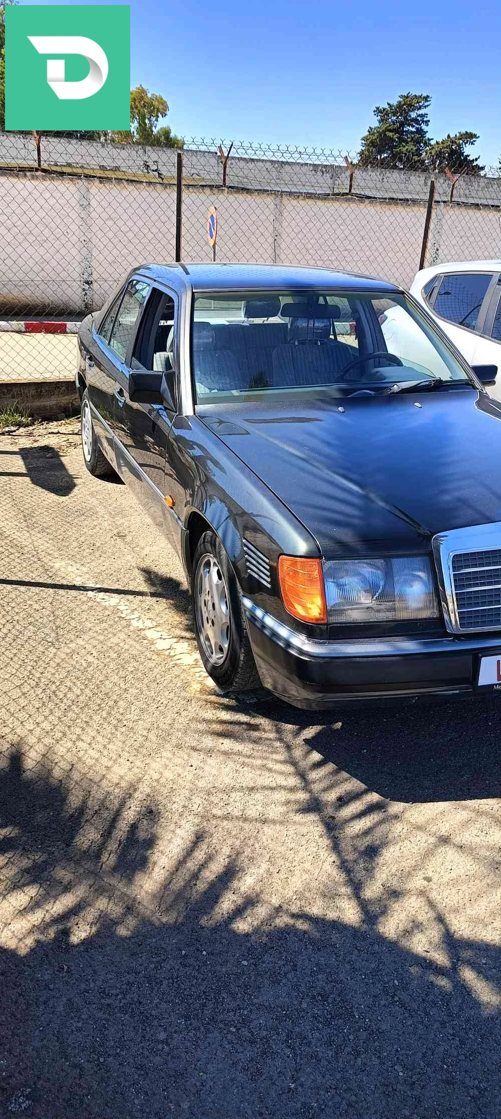 Mercedes 124 1995 16 ALGER 