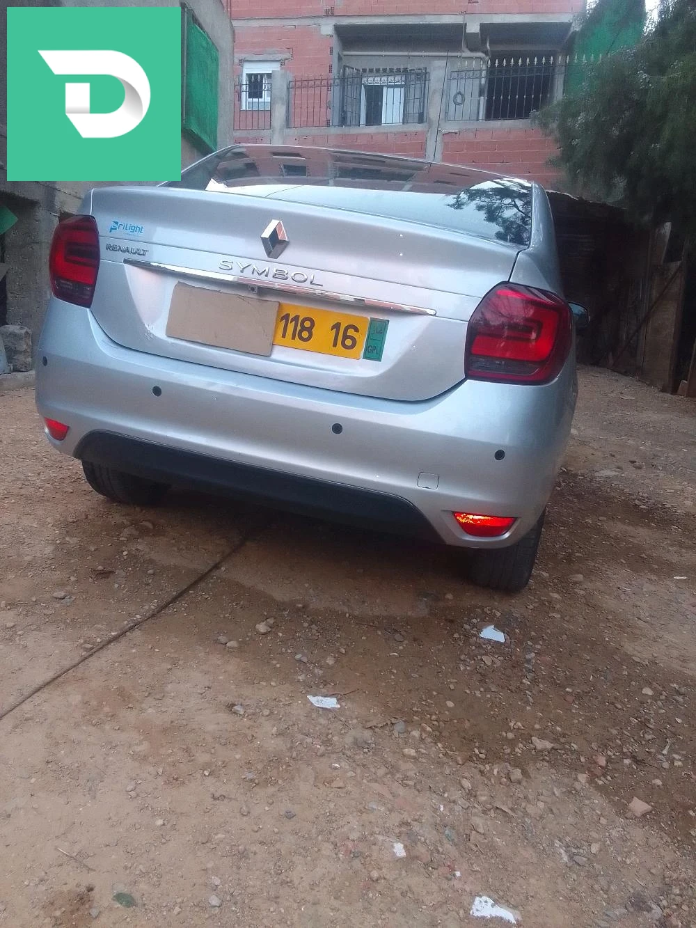 Renault SYMBOL 2018 16 ALGER 