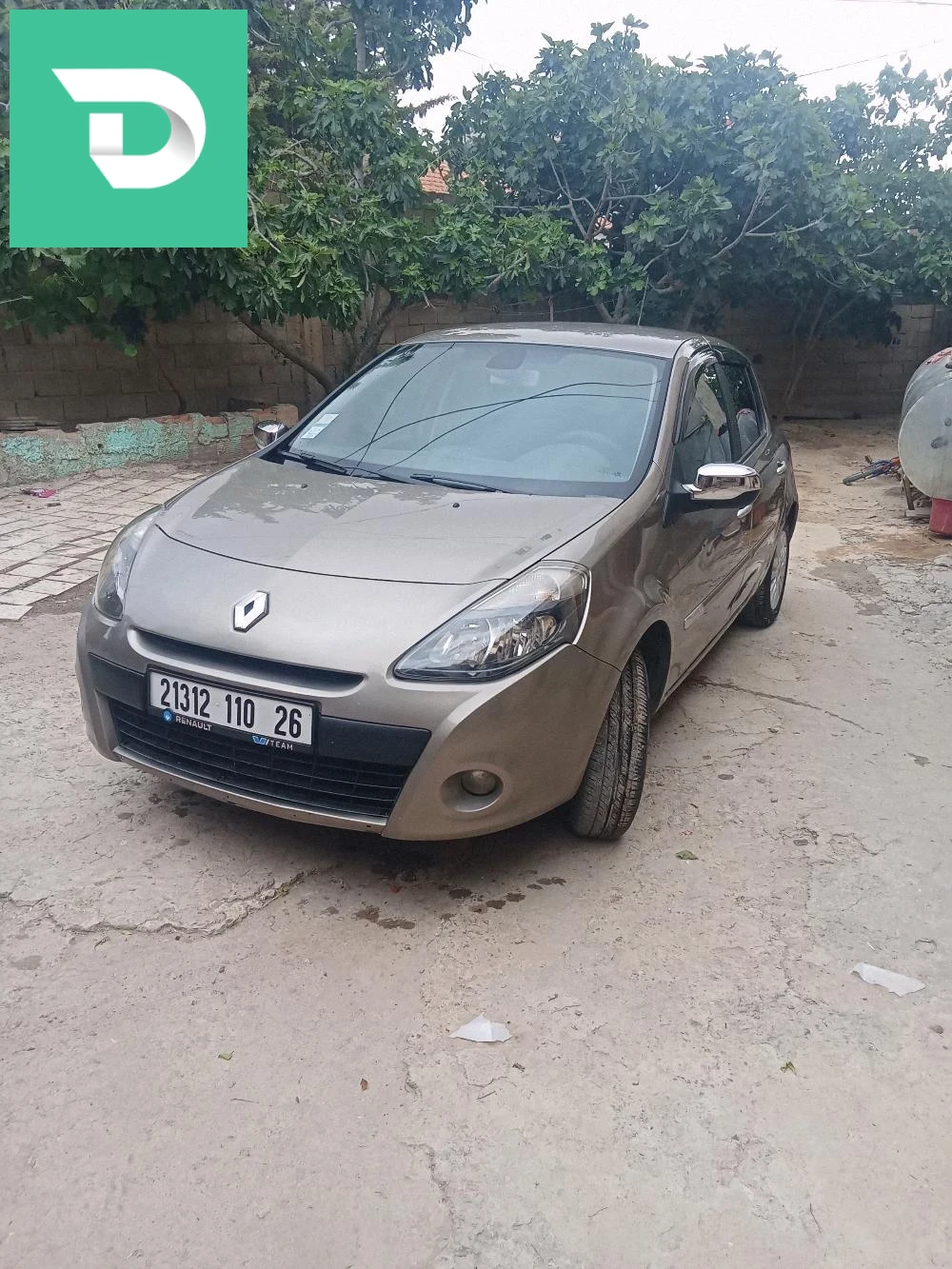 Renault Clio 3 2010 26 MEDEA 