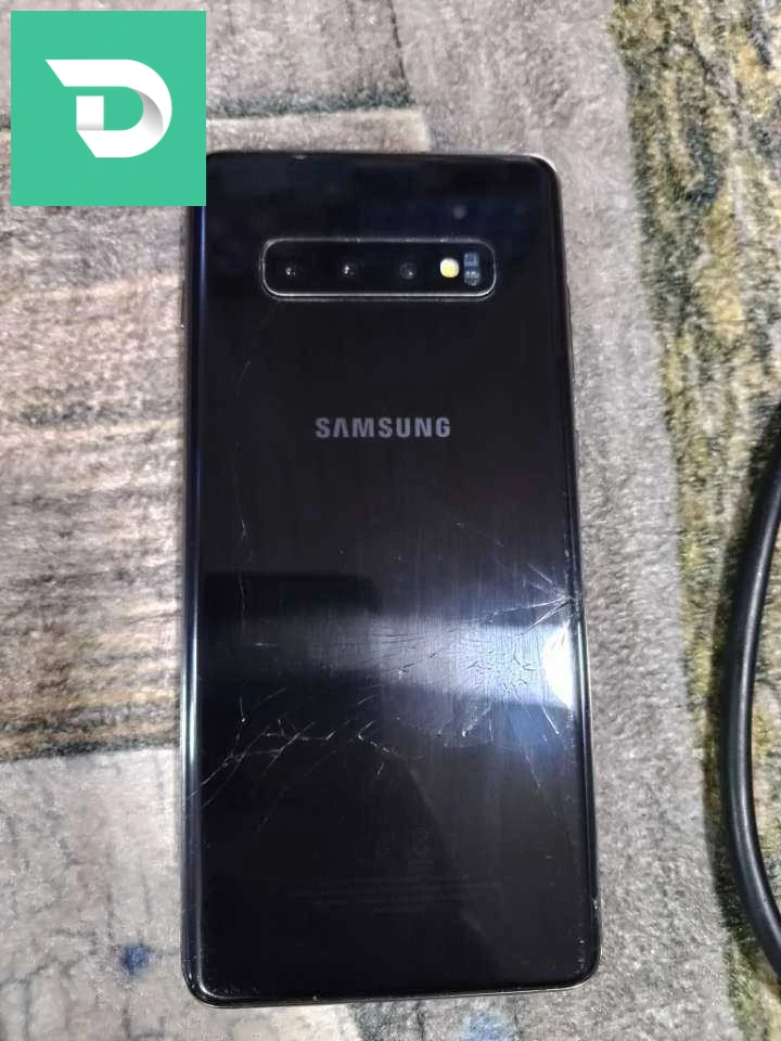 Samsung +S10 à vendre 