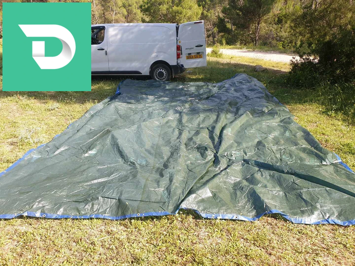 bâche imperméable très bon qualité 6m.5 
