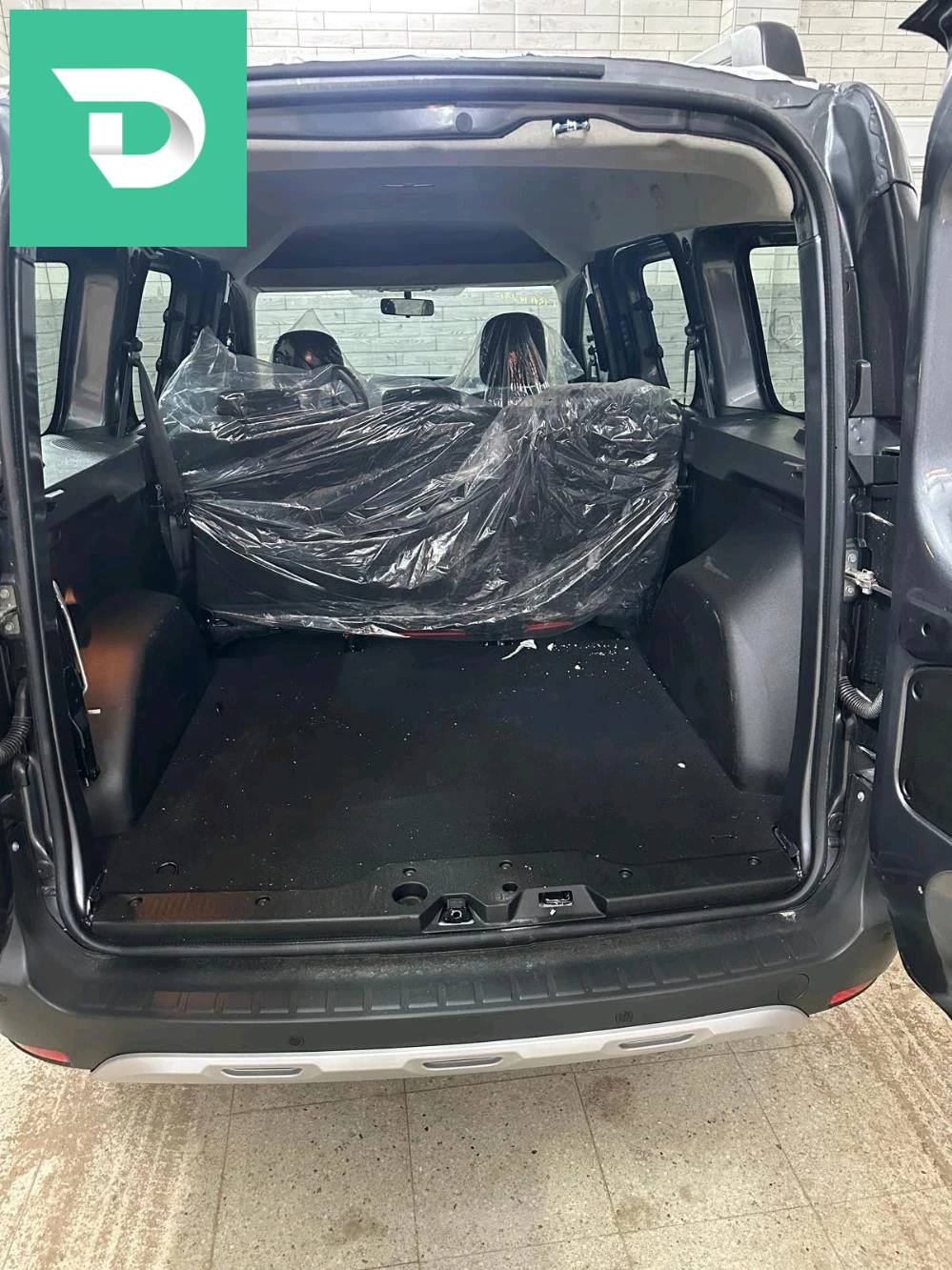 Renault Kangoo 2025 31 ORAN 