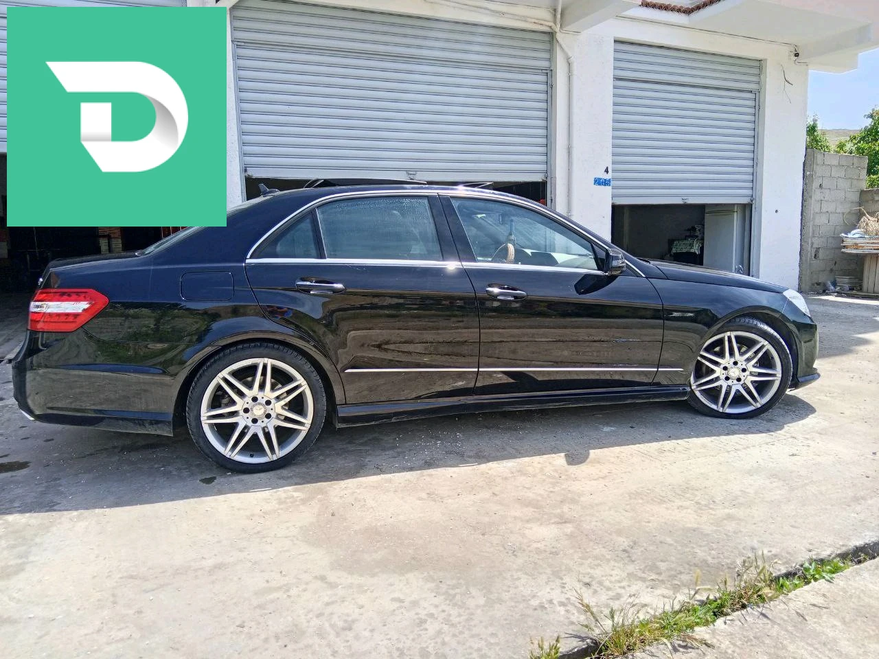 Mercedes 200 - 300 2013 19 SETIF 