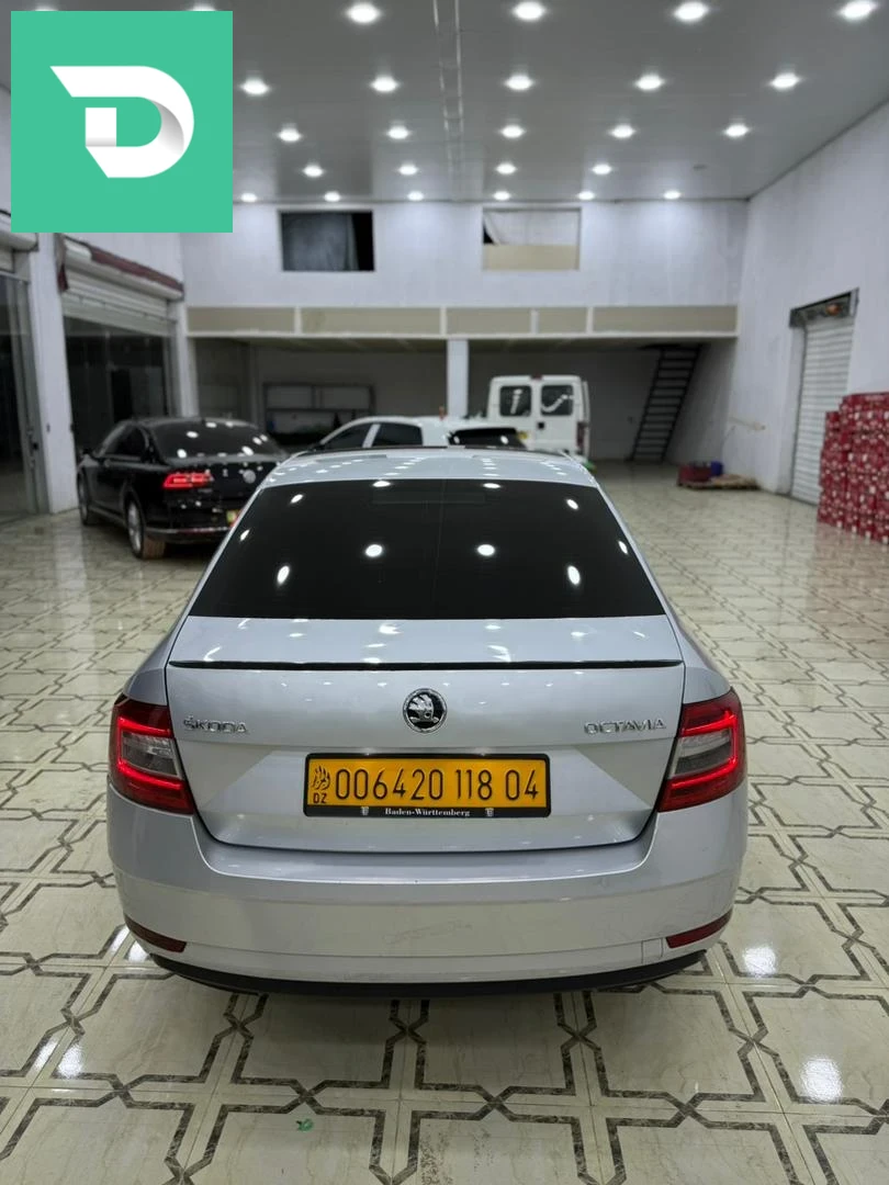 Skoda Octavia 2018 4 OUM EL BOUAGHI 