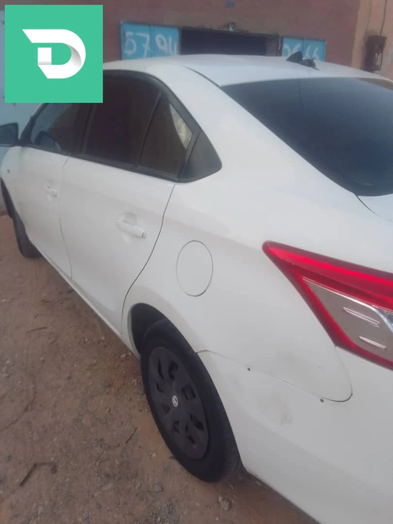 Toyota Yaris 2013 36 EL TARF 