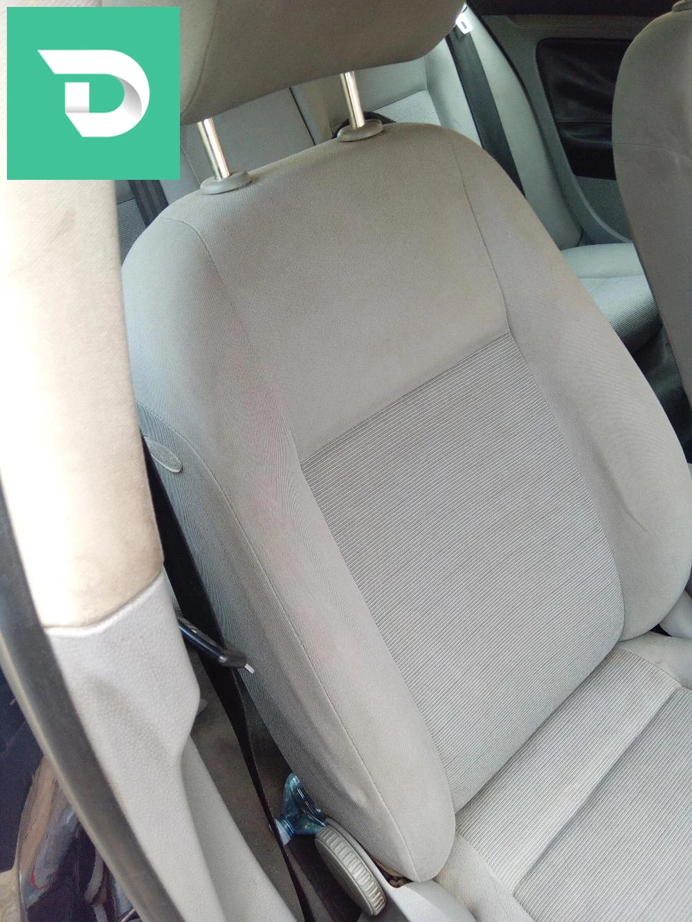 Volkswagen Golf 2004 16 ALGER 