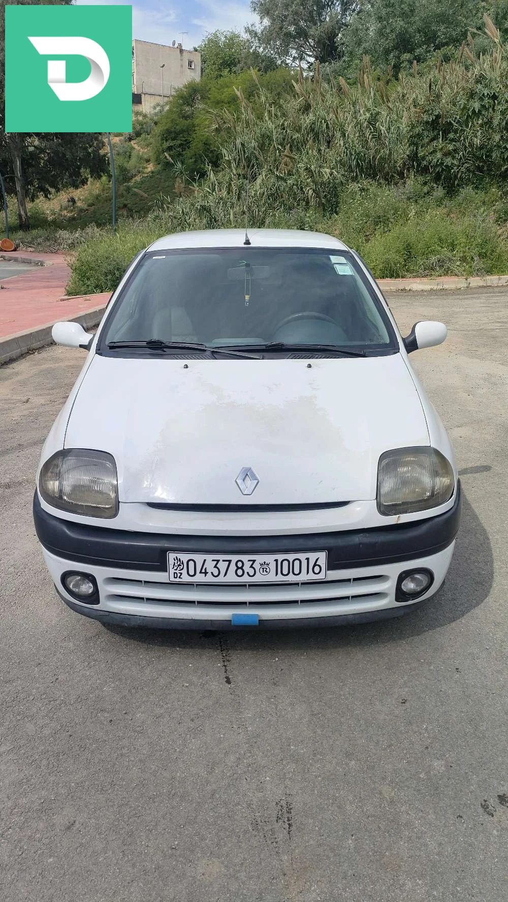 Renault Clio 2 2000 16 ALGER 