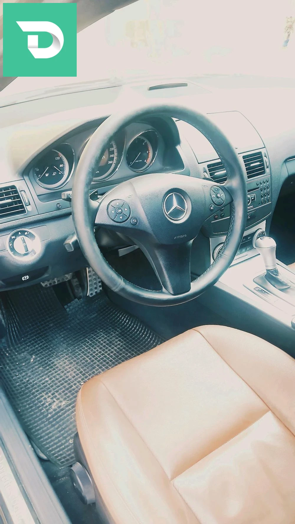 Mercedes C Sportcoupé 2010 26 MEDEA 