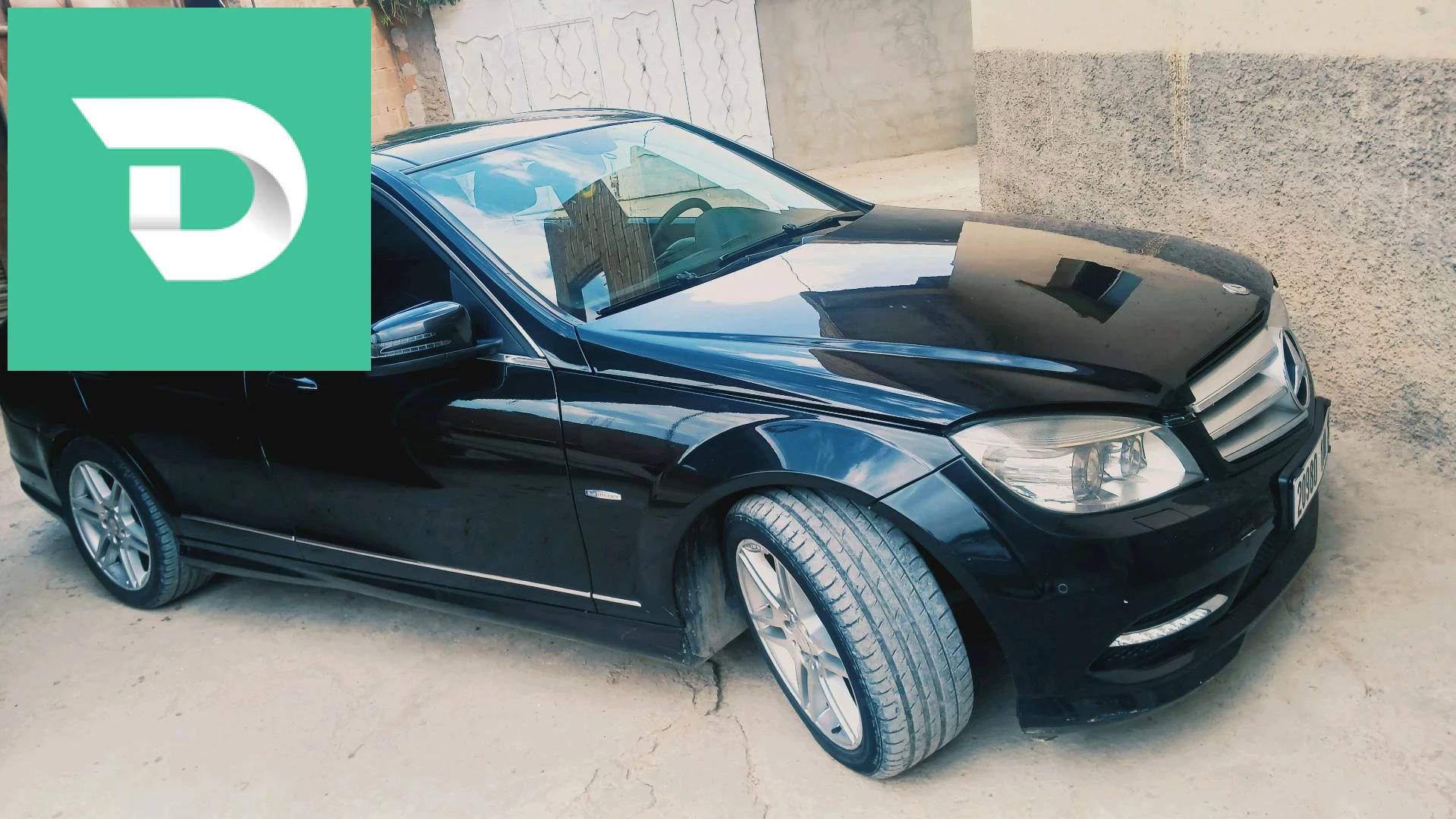 Mercedes C Sportcoupé 2010 26 MEDEA 