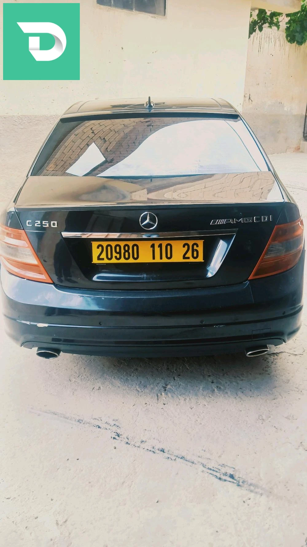 Mercedes C Sportcoupé 2010 26 MEDEA 