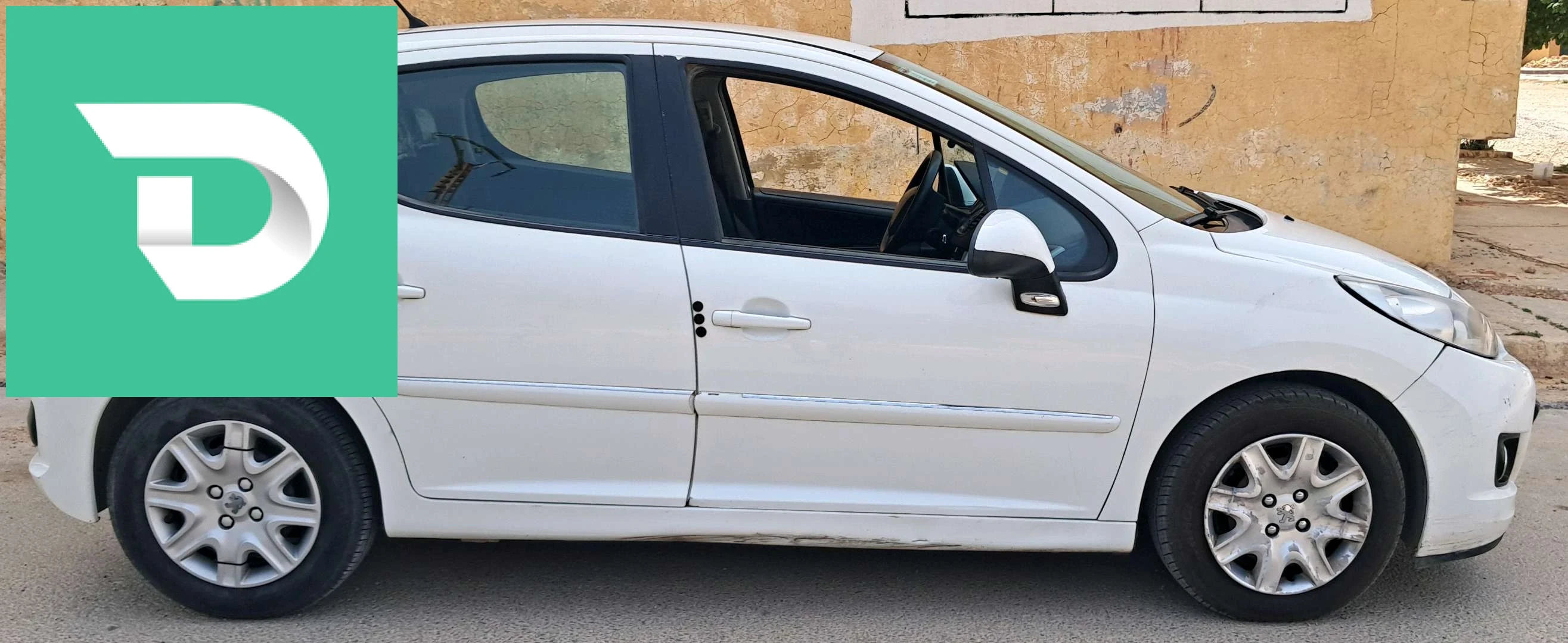 Peugeot 207 2013 31 ORAN 