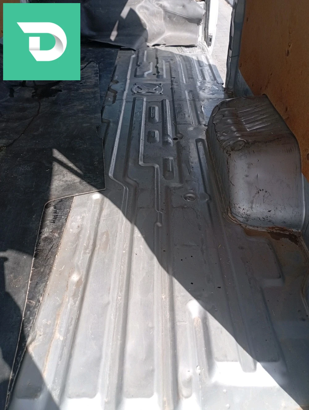 Nissan Urvan 2008 21 SKIKDA 