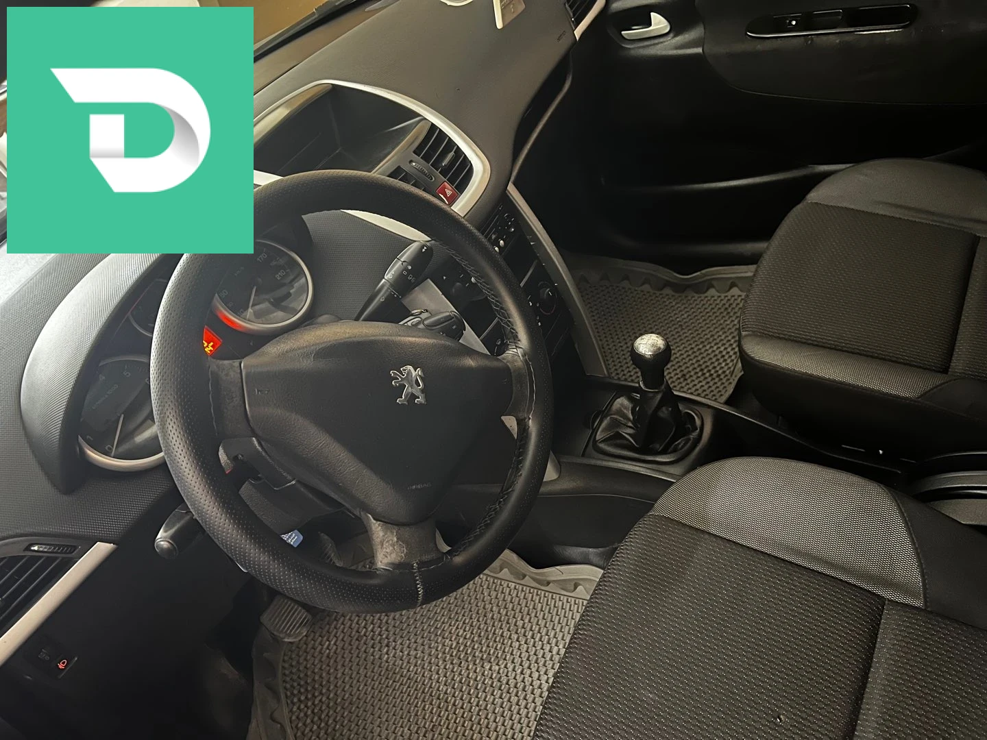 Peugeot 207 2013 28 M'SILA 