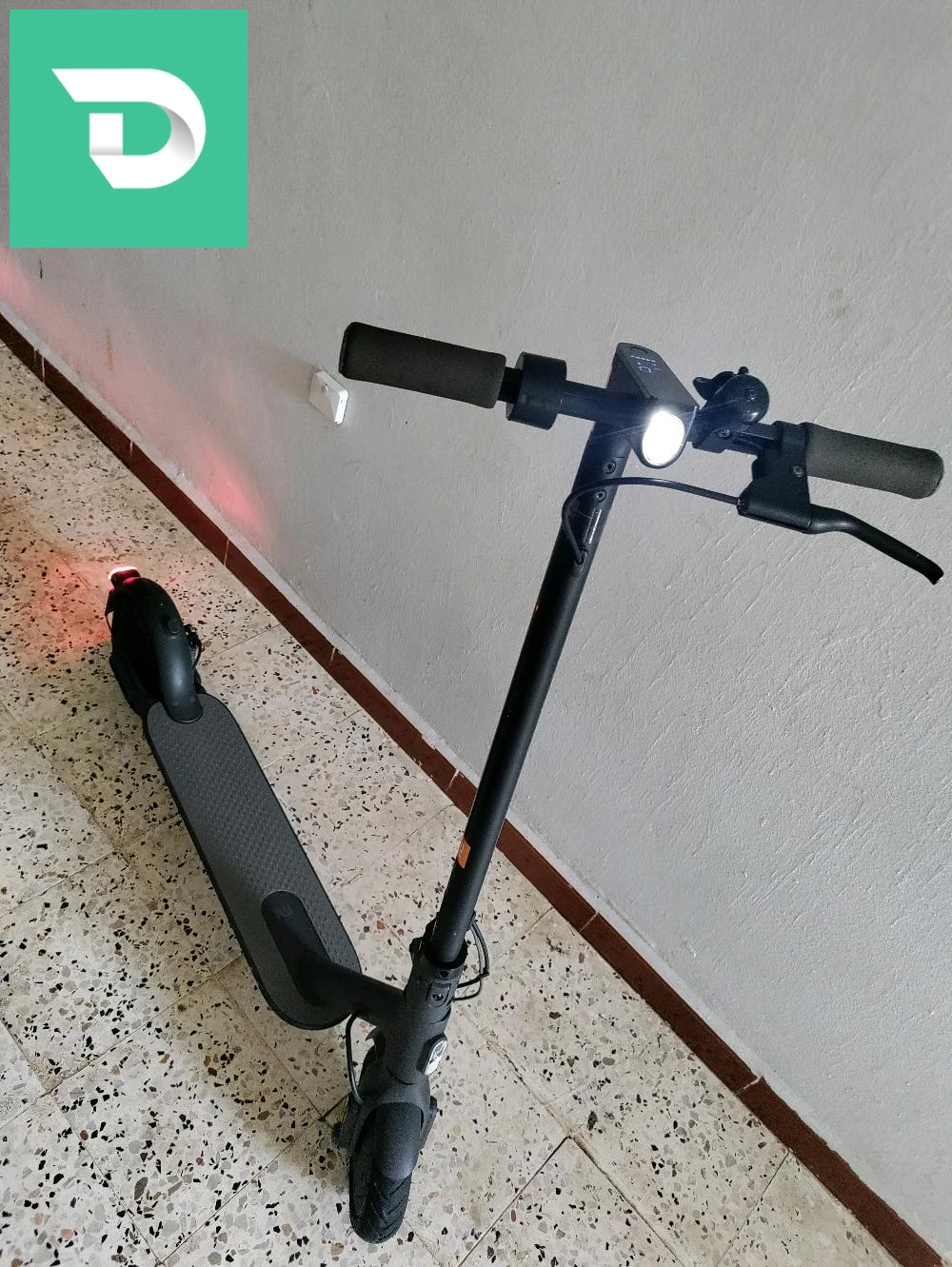 Voitures Renault à 9 BLIDA