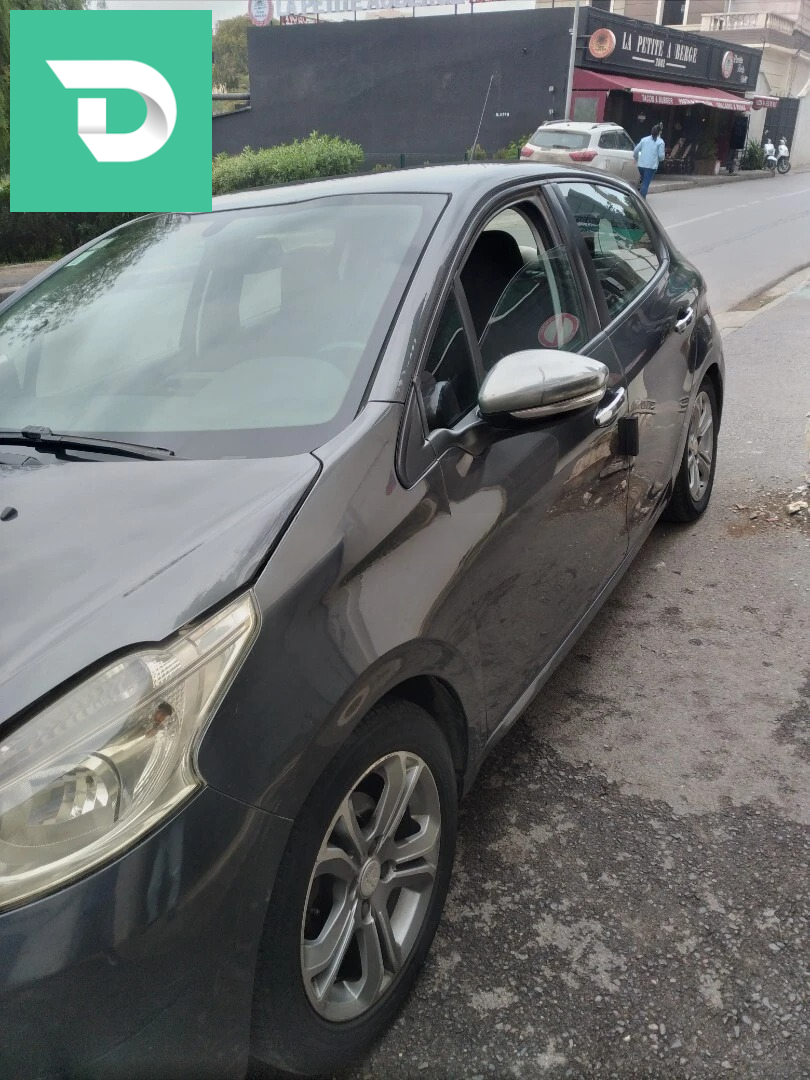 Peugeot 208 2013 Active 