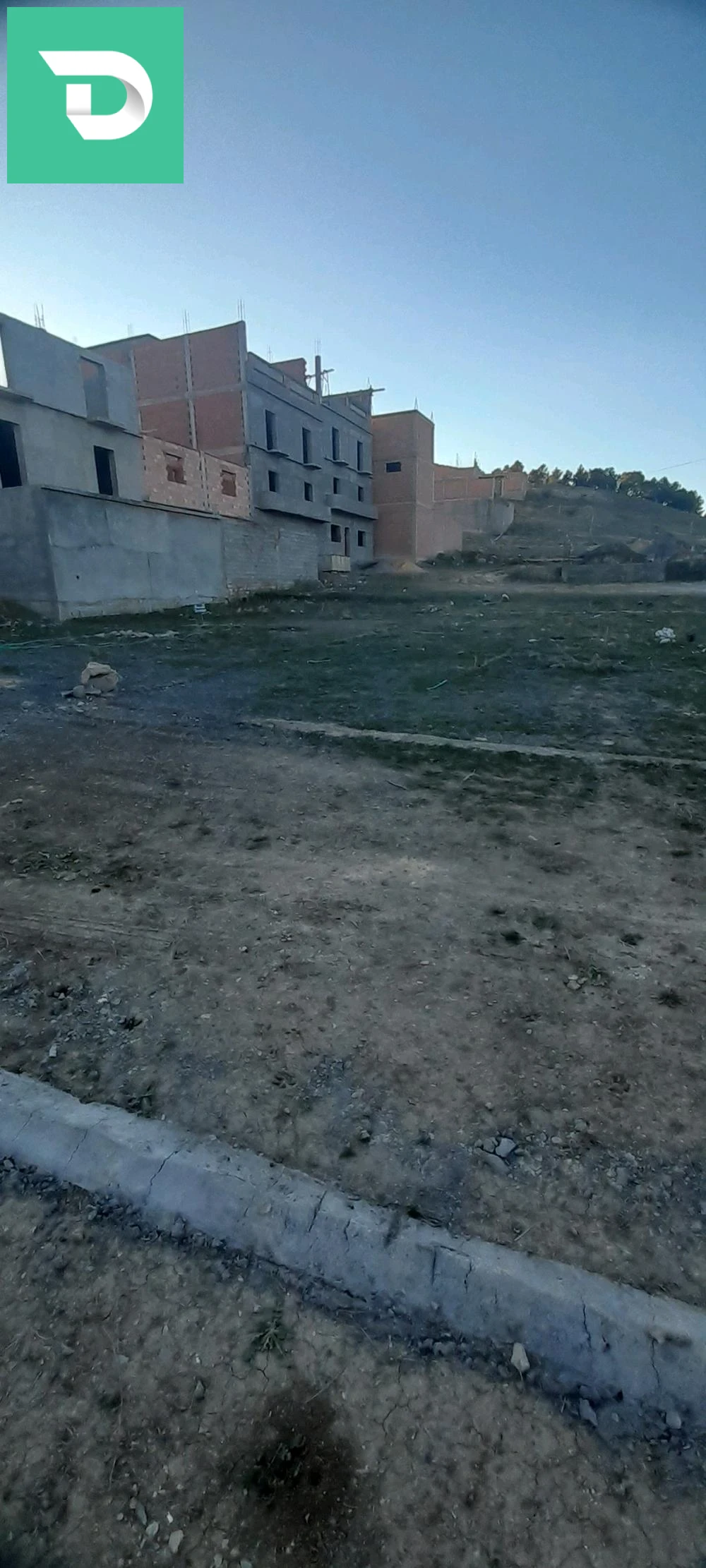 À vendre Autres biens immobiliers les chambres 0 10 BOUIRA 