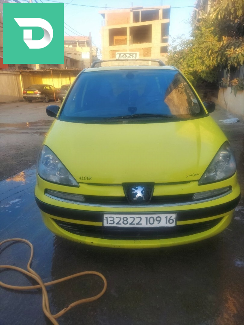 Voitures Kia à 16 ALGER
