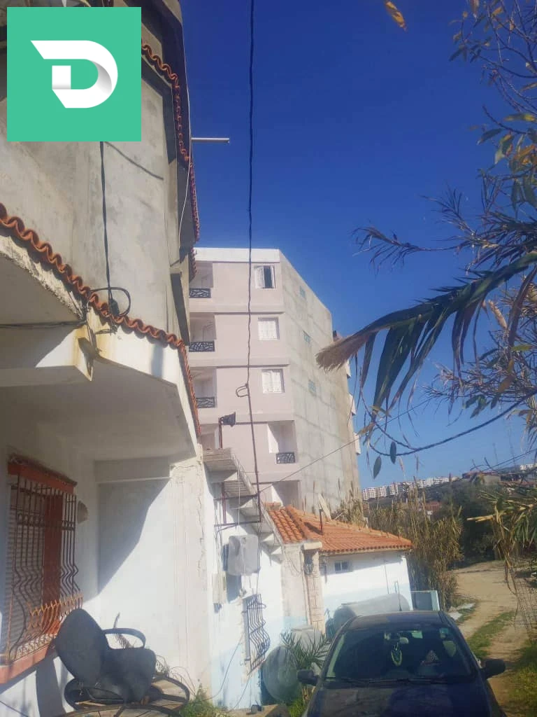 À vendre Villas les chambres 18 JIJEL 