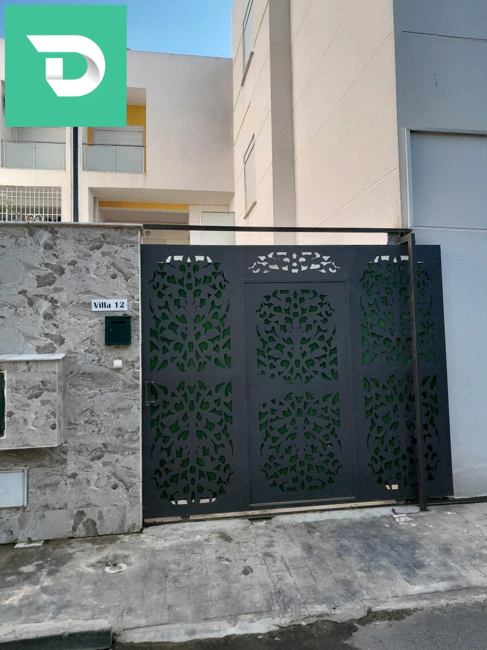 À vendre Magasins les chambres 16 ALGER 
