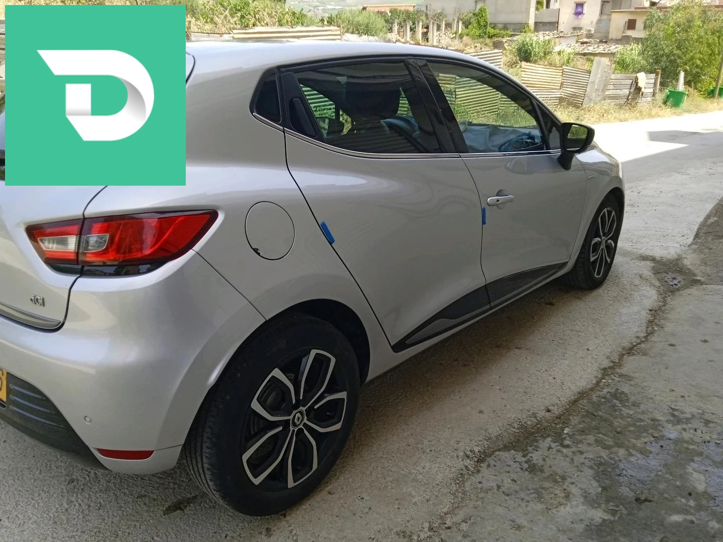 Renault Clio 4 2018 16 ALGER 