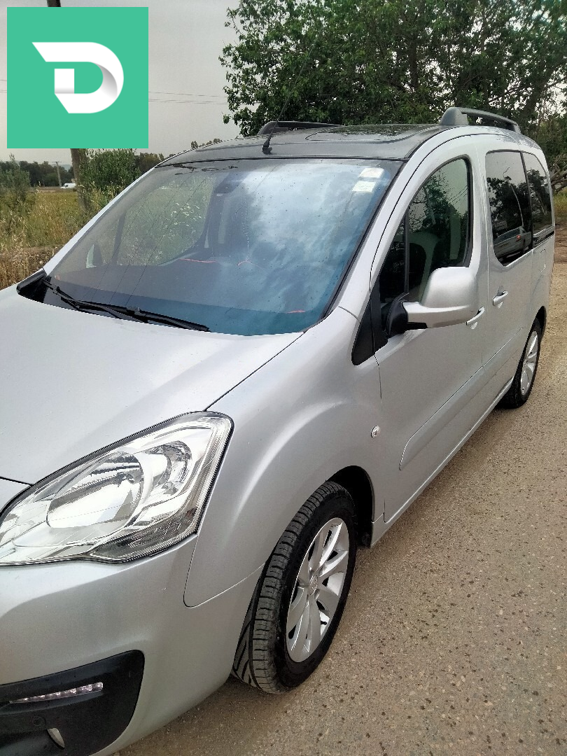 Peugeot Partner 2019 Tepee Allure 