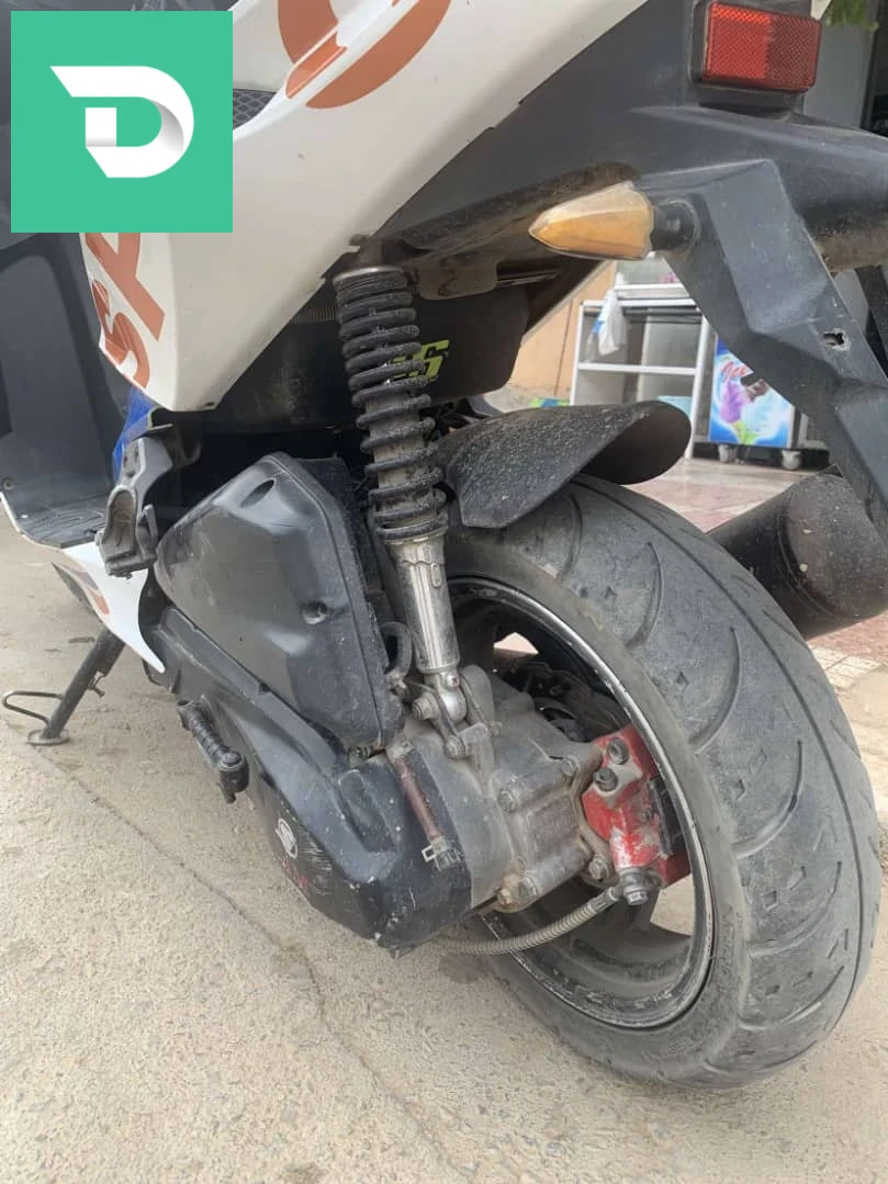Voitures Suzuki à 2 CHLEF
