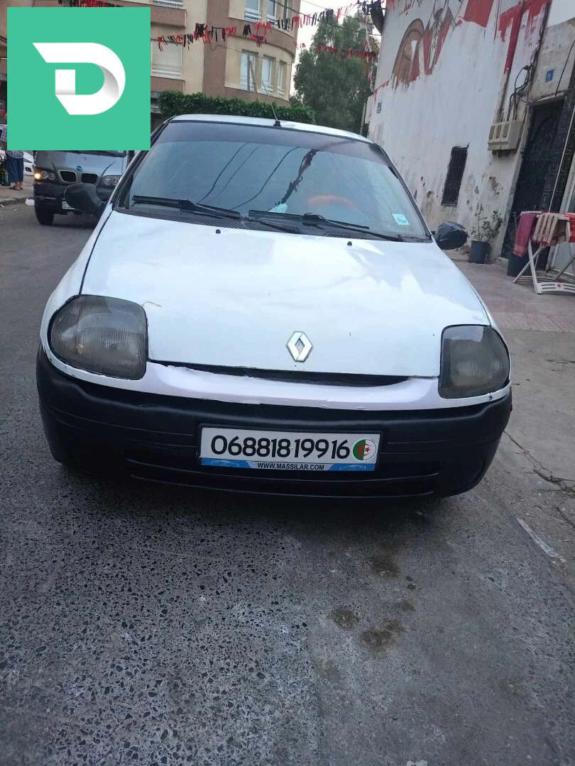 RENAULT CLIO IV