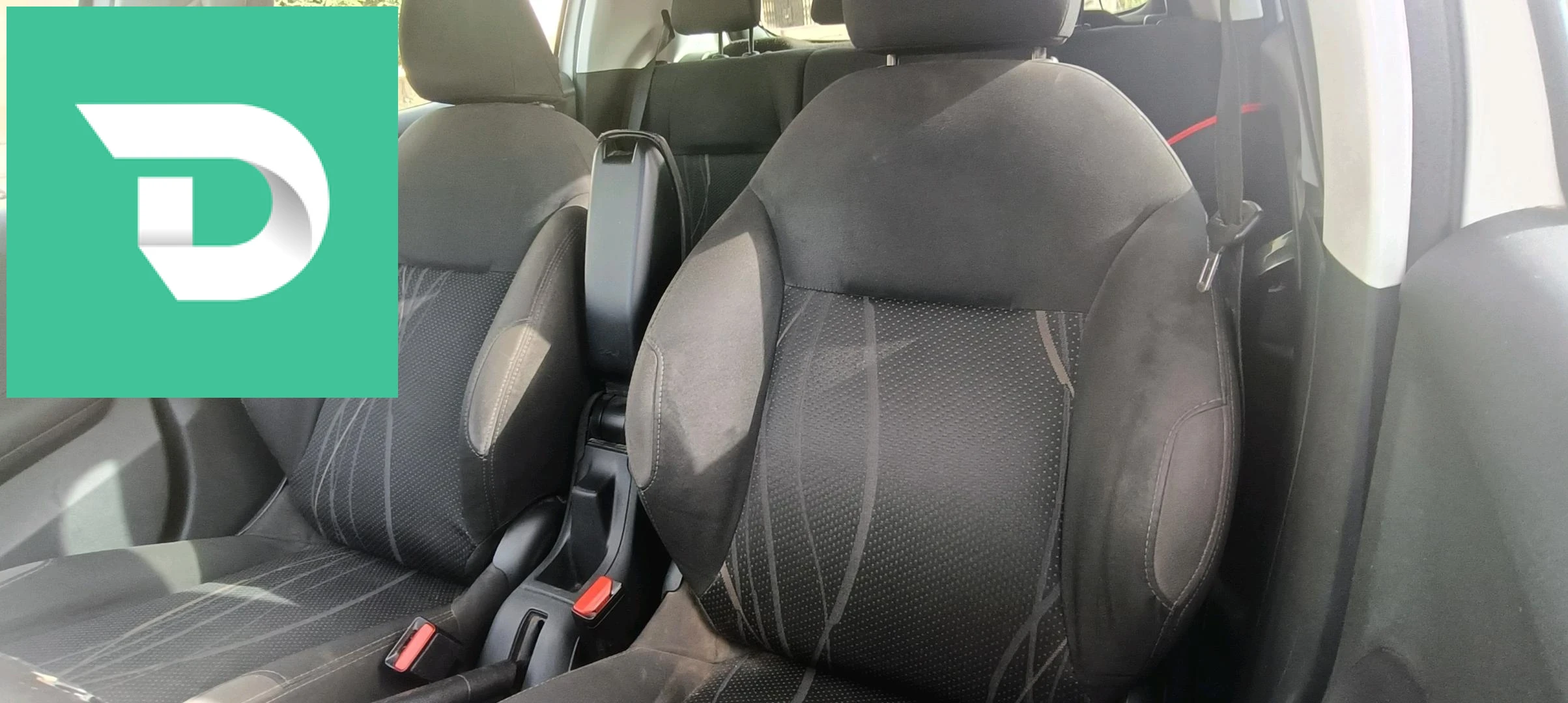 Peugeot 208 2014 43 MILA 