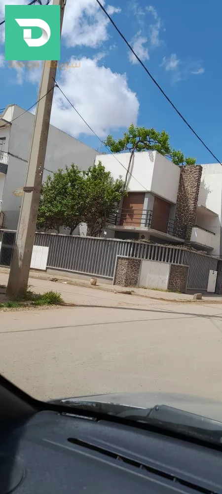À vendre Villas les chambres 9 31 ORAN 
