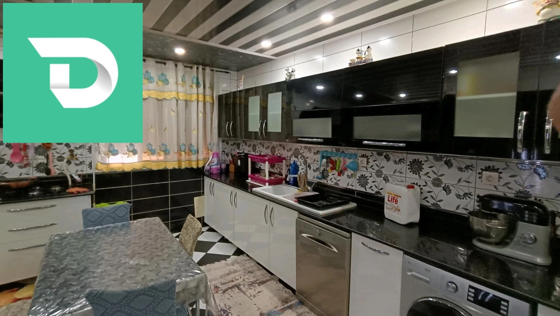 À vendre Villas les chambres 10 16 ALGER 