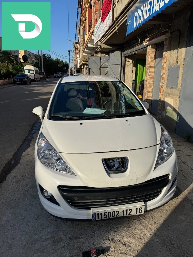 Voitures Suzuki à 2 CHLEF