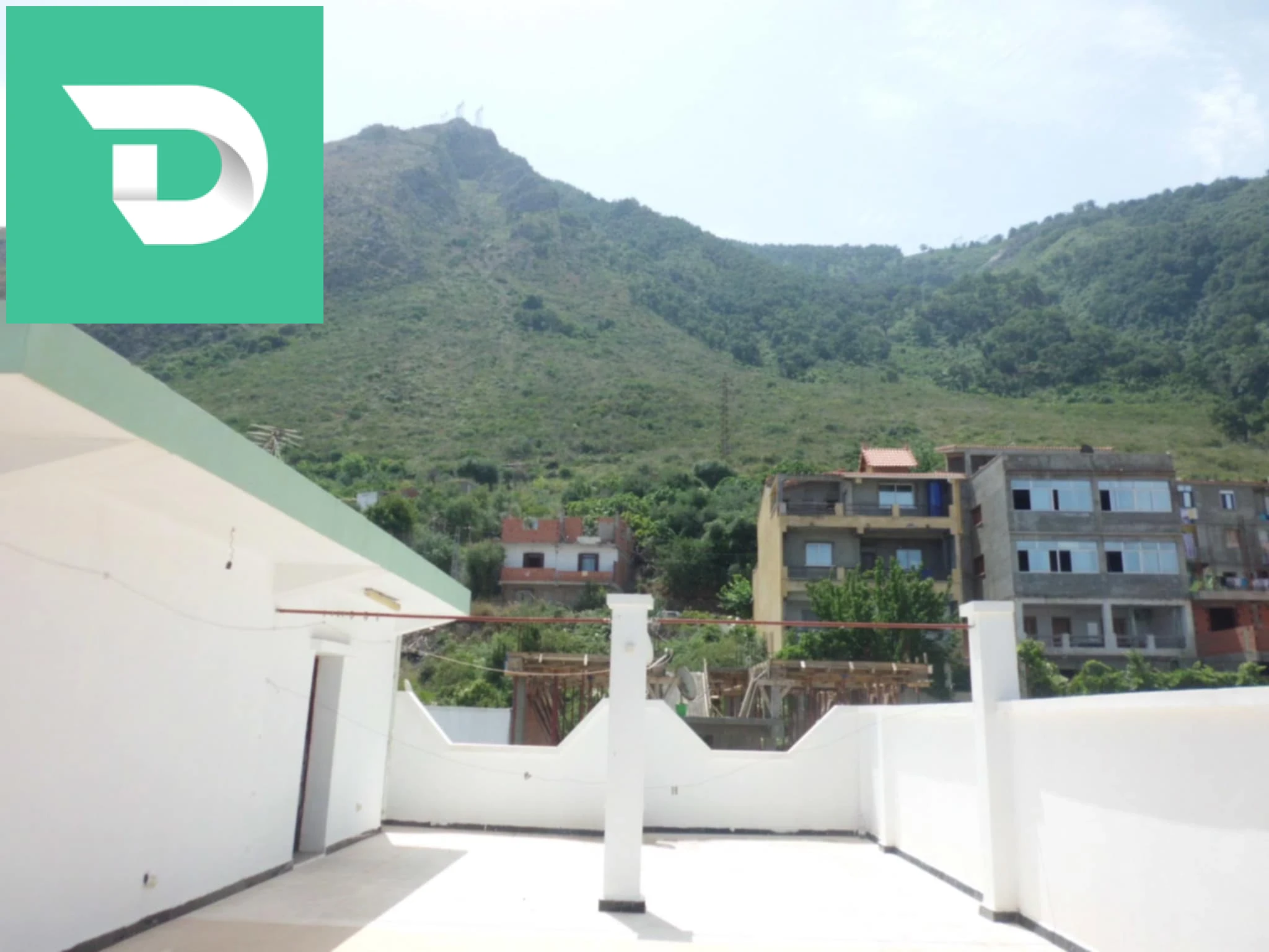 À vendre Villas les chambres 18 JIJEL 