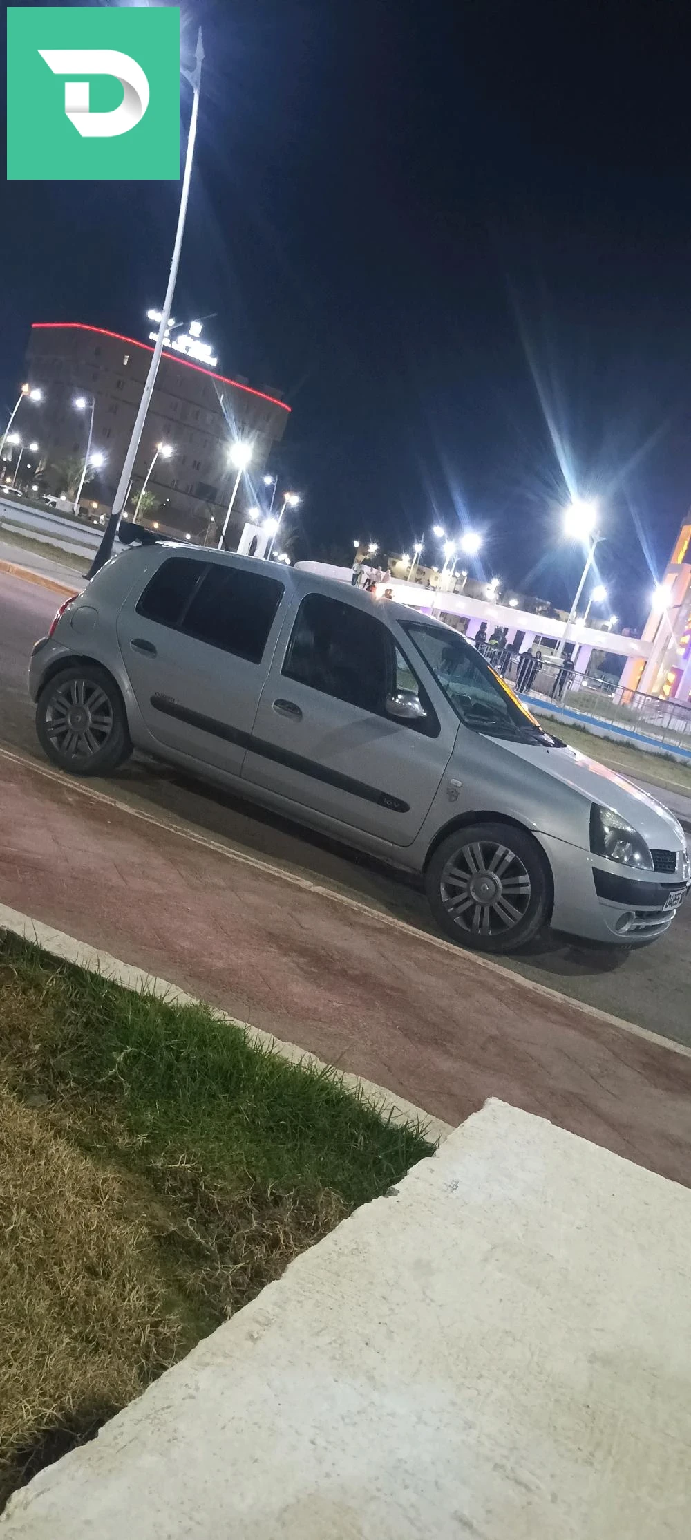 Renault Clio 2 7 BISKRA 