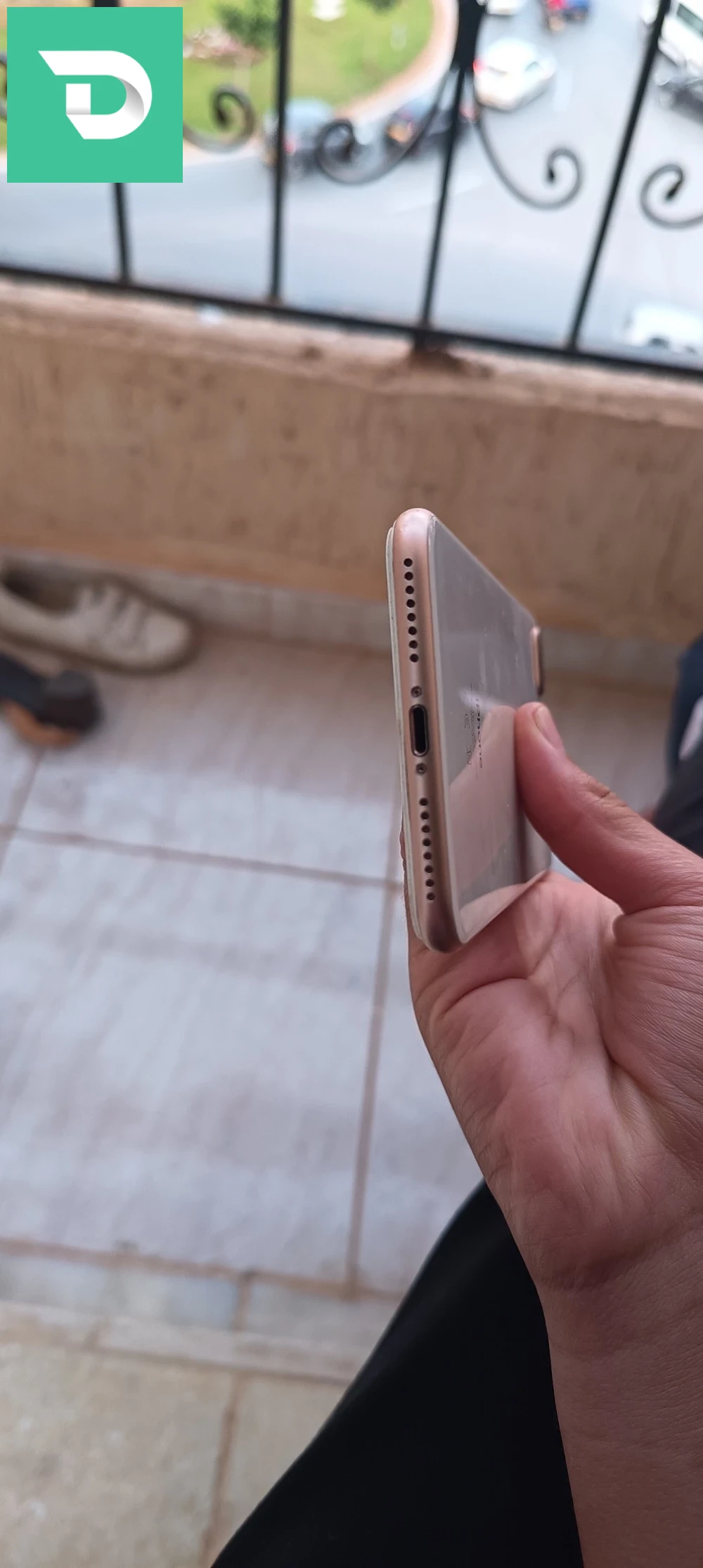 IPhone + 8 à vendre 