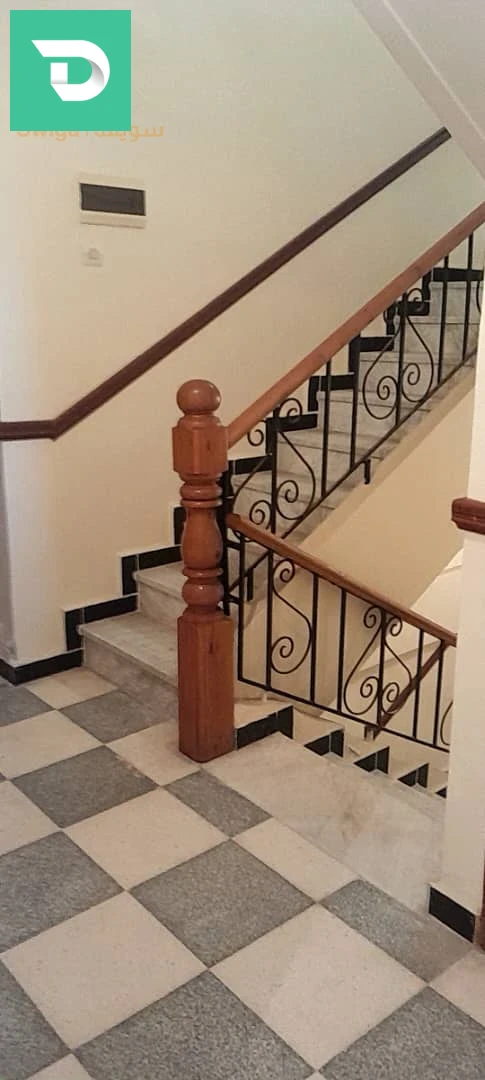 À vendre Villas les chambres 8 16 ALGER 
