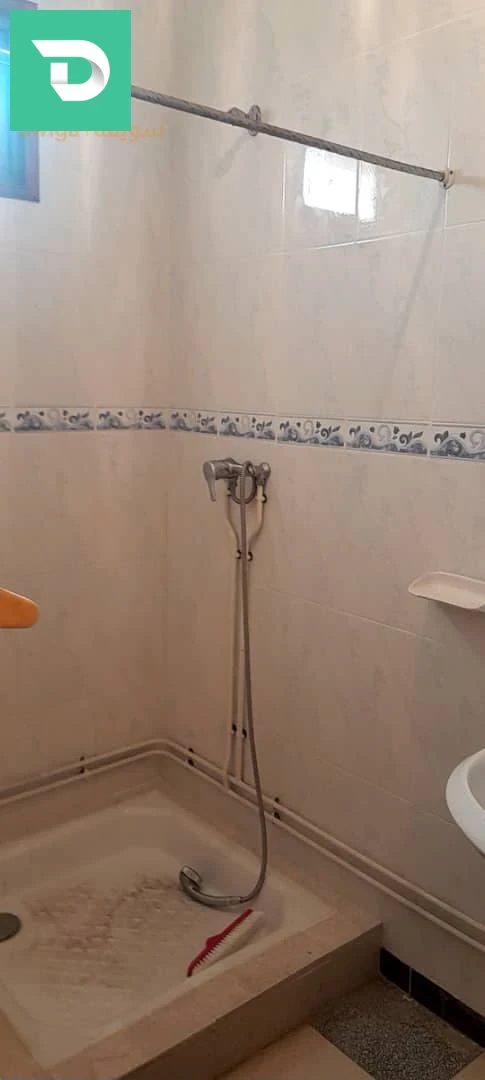 À vendre Villas les chambres 8 16 ALGER 