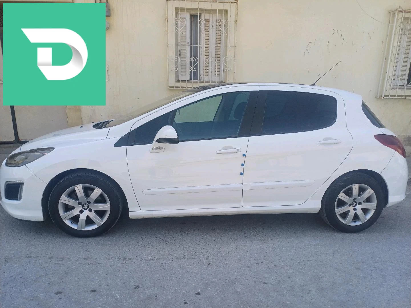 Peugeot 308 2012 18 JIJEL 
