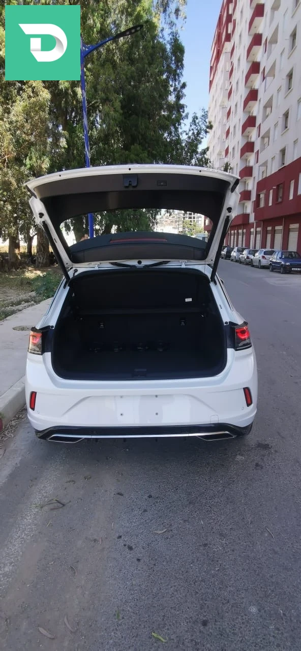 Volkswagen T_ROC 2025 18 JIJEL 