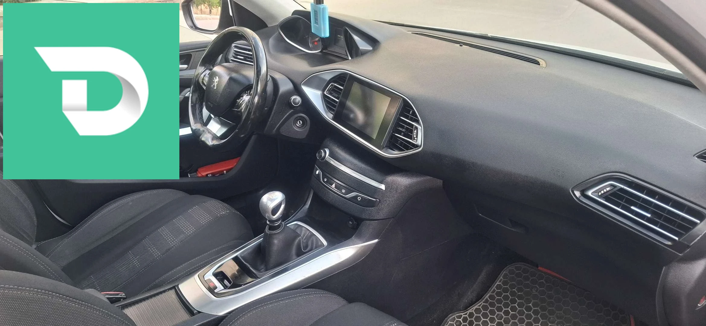 Peugeot 308 2015 5 BATNA 