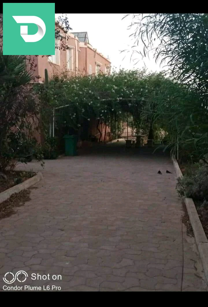 À vendre autres terres les chambres 44 AIN DEFLA 