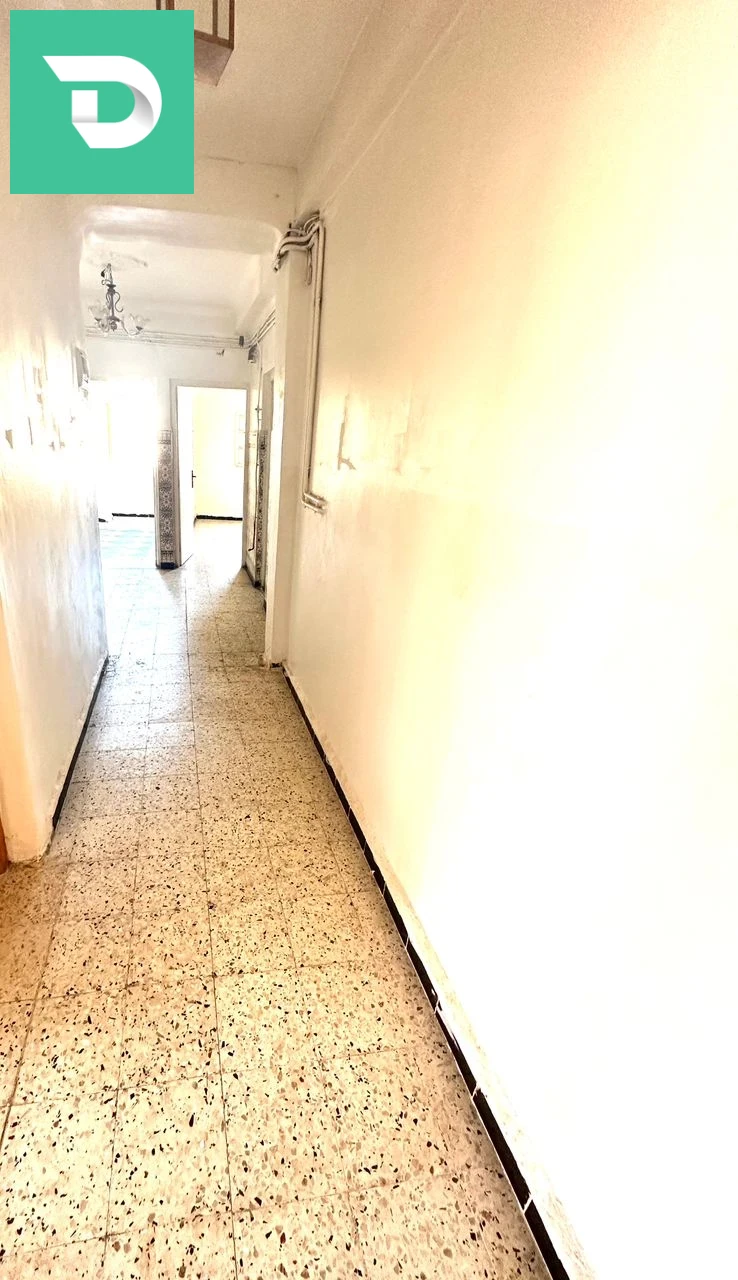 À vendre Appartements les chambres 4 31 ORAN 