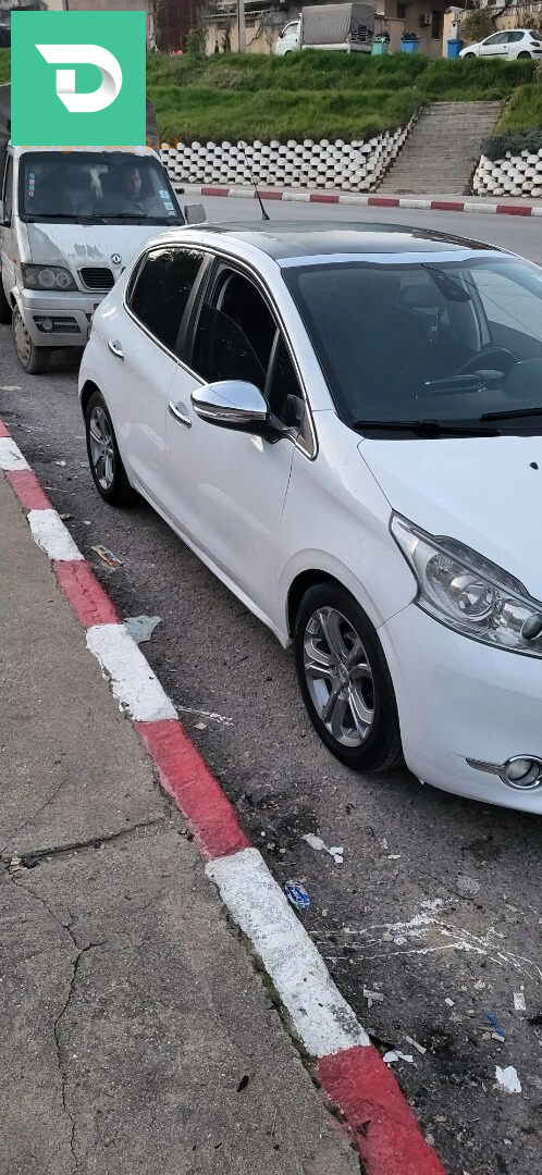 Peugeot 208 2014 Allure 