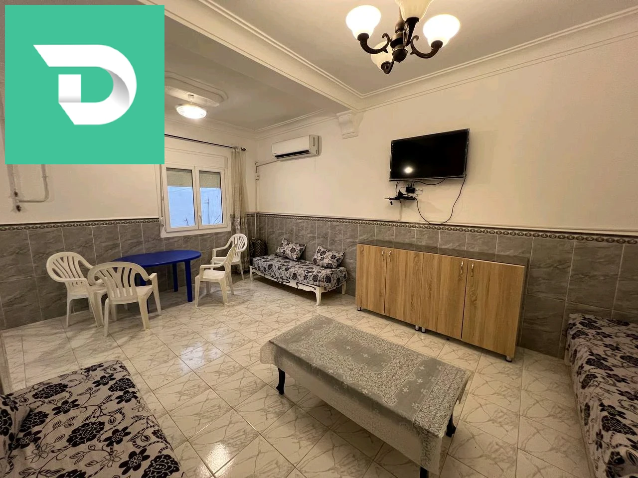 A louer Niveau de villa les chambres 46 AIN TEMOUCHENT 