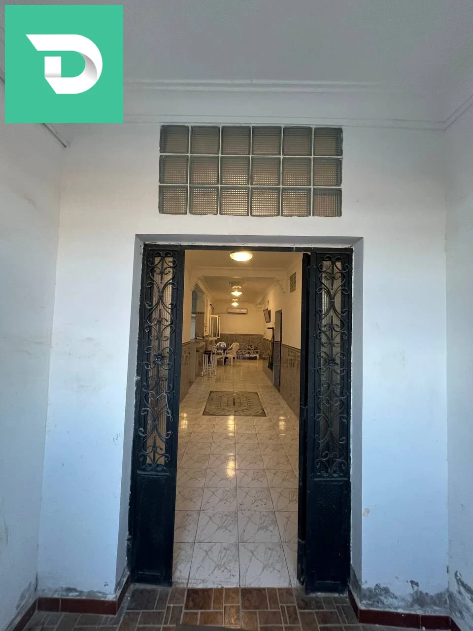 A louer Niveau de villa les chambres 46 AIN TEMOUCHENT 