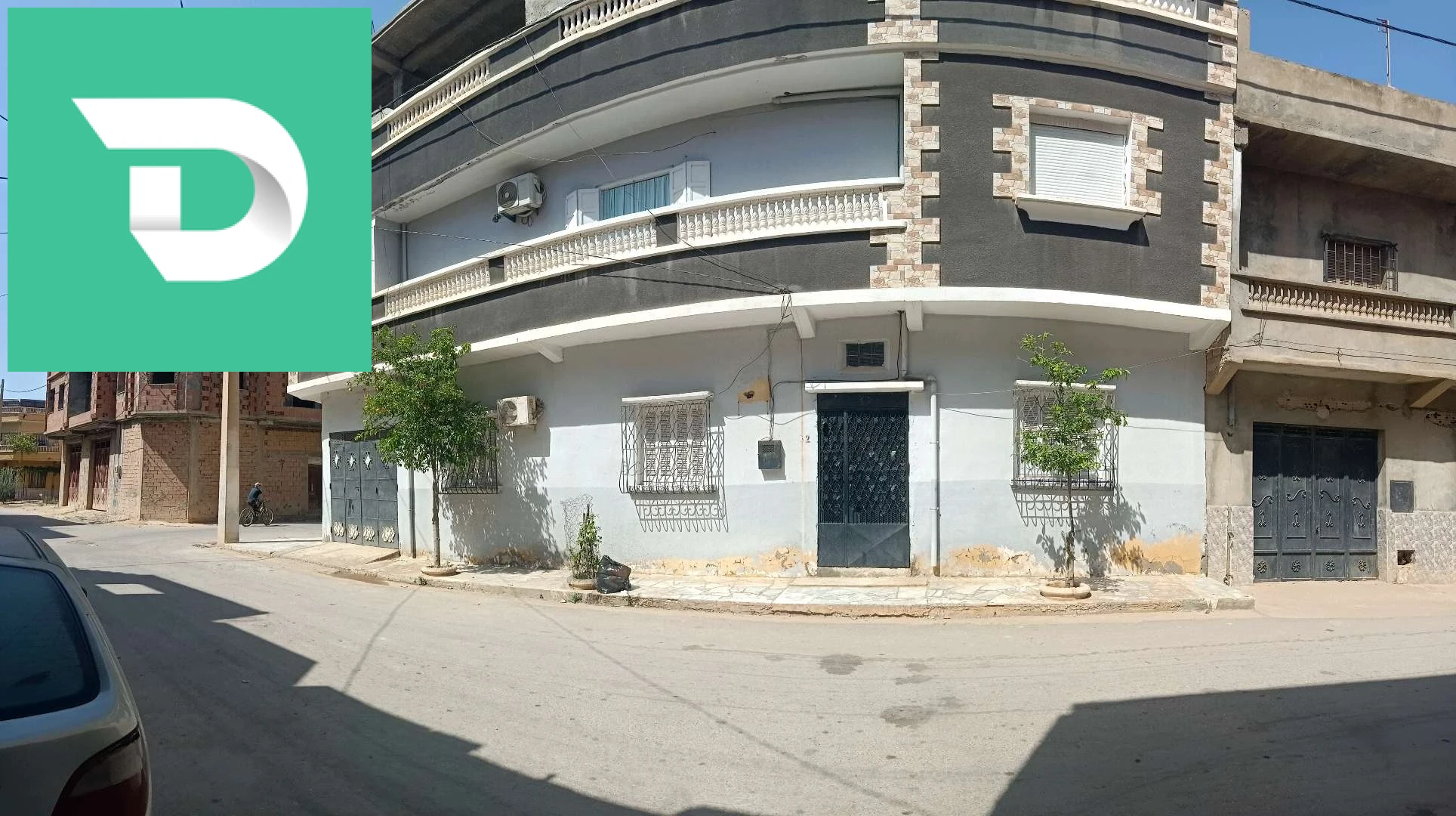 À vendre Villas les chambres 10 29 MASCARA 