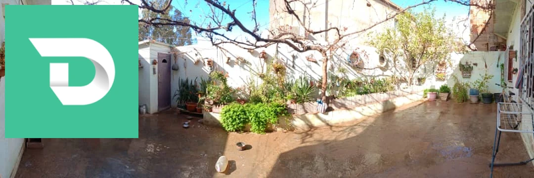 À vendre Niveau de villa les chambres 3 46 AIN TEMOUCHENT 