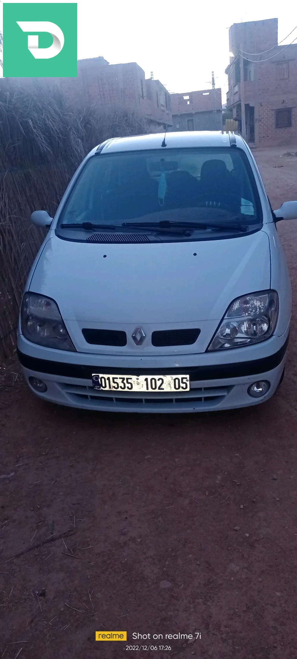 Renault Scenic 2002 7 BISKRA 