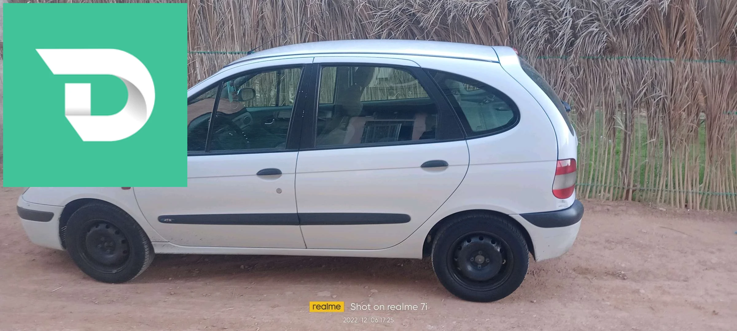 Renault Scenic 2002 7 BISKRA 