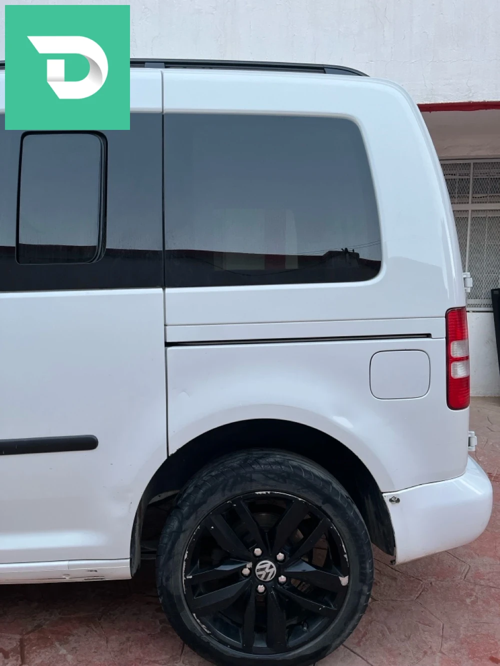 Volkswagen Caddy 2013 10 BOUIRA 