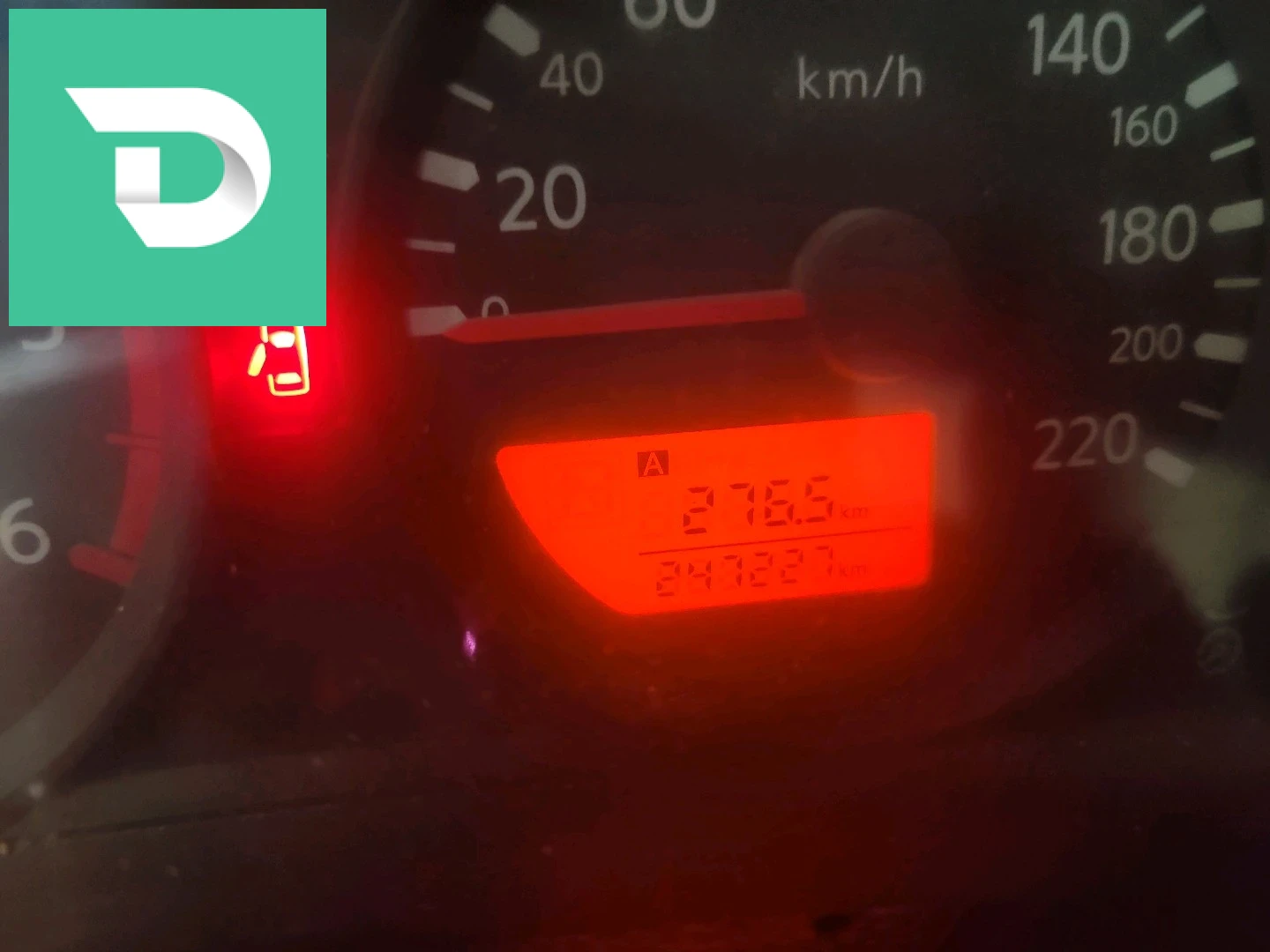 Nissan Navara 2013 4 OUM EL BOUAGHI 